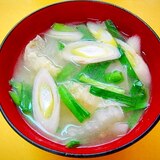 白菜と長ネギニラの味噌汁